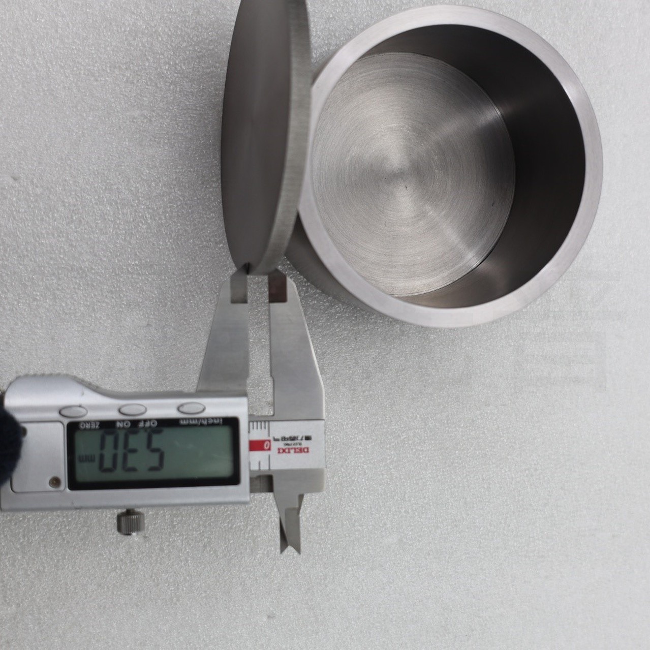 Ta1 Pure Crucible with Lid Ta1 Pure Crucible with Lid